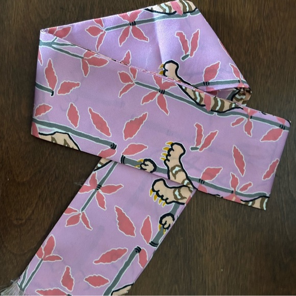 NWOT. J Crew by Drake London silk scarf. - Picture 7 of 8